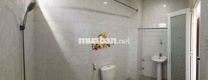 Mặt bằng kinh doanh kết hợp nhà ở 157 m2 sát Q1