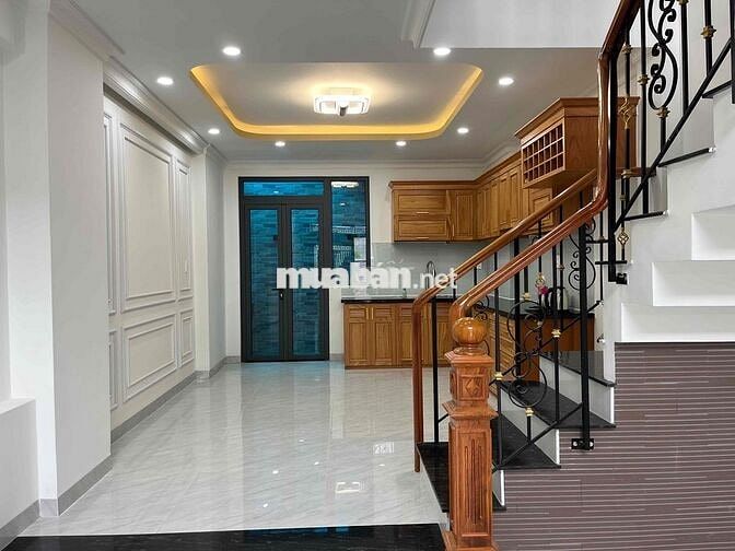 Nhà phố mới 1/3 lầu đường 40 Hiệp Bình Chánh - Thủ Đức- TPHCM