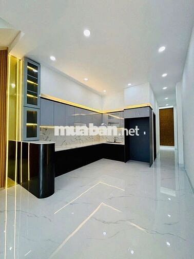 CẦN BÁN GẤP NHÀ DĨ AN GIÁ CHỈ DƯỚI 1 TỶ GẦN TRUNG TÂM