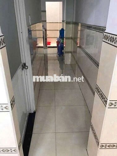 Cho thuê nhà 2 xẹc Nguyễn Văn Quá 3pn2wc