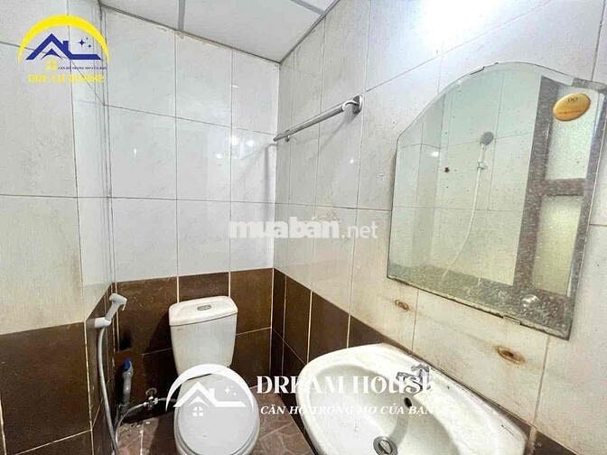 PHÒNG GIÁ RẺ GẦN KHU CÔNG NGHIỆP,GẦN QL 1A ( PHAN VĂN HỚN)