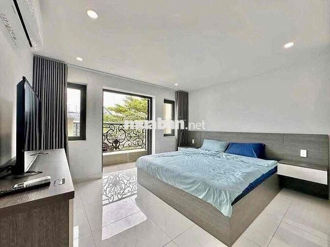 Căn Hộ 1 Phòng Ngủ ..... Sang Trọng .... Ngay Trung Tâm 🔥🔥