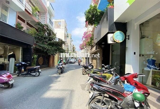 Căn hộ Studio tách bếp riêng ban công ở Nguyễn Đình Chiểu Quận 3