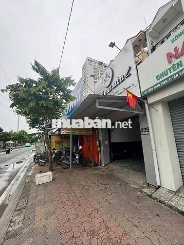 Mặt bằng 125m2 mặt tiền Trần Xuân Soạn, Tân Hưng, Quận 7