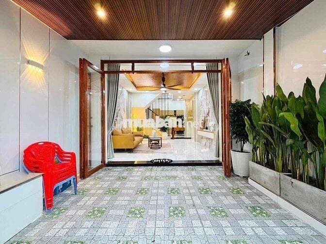 Bán nhà hẻm xe hơi,50 m2 xây 3 tầng c hơn 5 tỷ,Phạm Văn Chiêu,Gò Vấp