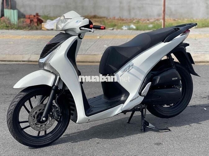 Bán xe Shvn 150 2015 khoá Smarkey màu trắng xe zin