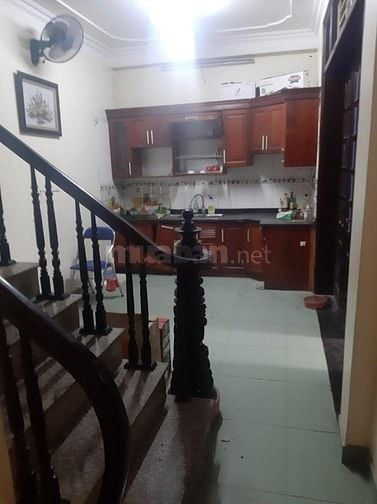 Cho thuê căn nhà riêng ngõ 28 Võ Chí Công, DT 70m2 x 3 tầng riêng biệt