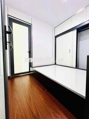 Bán nhà tập thể 75 m2 sổ đỏ phố Thọ Lão gần hồ Hai Bà 2 ngủ 2 thoáng Bán nhà tập thể 75 m2 sổ đỏ phố Thọ Lão gần hồ Hai Bà 2 ngủ 2 thoáng