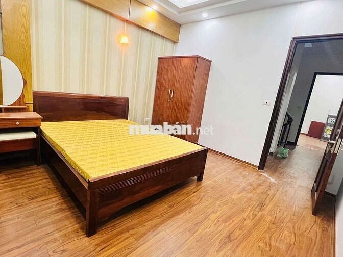 CỰC HIẾM VỊ TRÍ - TT CẦU GIẤY 45M2 X 5T - DÂN XÂY 2 THOÁNG - 15M Ô TÔ