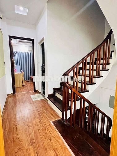 CỰC HIẾM VỊ TRÍ - TT CẦU GIẤY 45M2 X 5T - DÂN XÂY 2 THOÁNG - 15M Ô TÔ