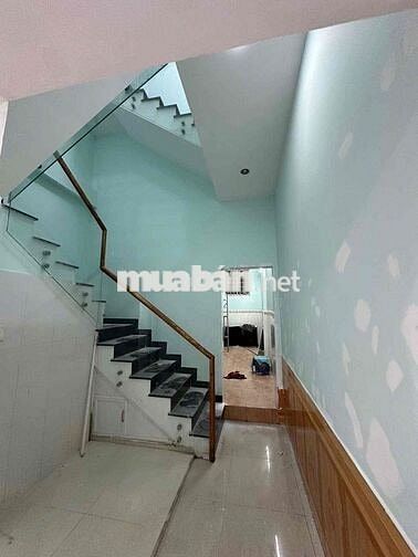 Cho thuê nhà MT Tiểu La Hoà Cường Bắc Hải Châu 83m2 giá 16tr