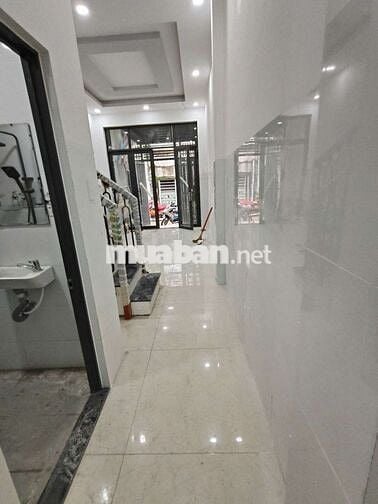 Nhà cho thuê Kinh Dương Vương, BT (3PN 3WC) nhà mới y hình, vô ở ngay