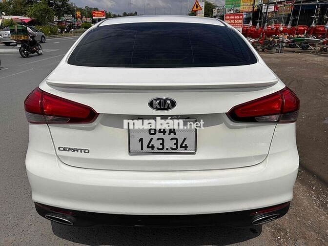 Kia Cerato 2018 1.6 SMT - 82000 km
