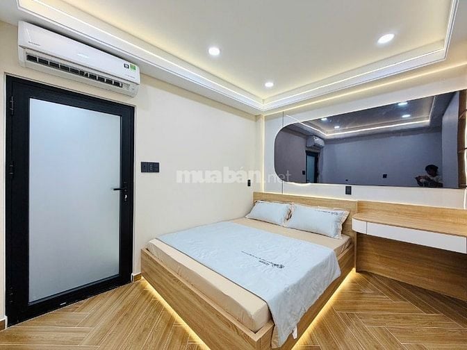 CHÍNH CHỦ BÁN NHÀ ĐẸP MỚI XÂY ĐÚC 3 LẦU HẺM ĐẸP KHU TRUNG TÂM