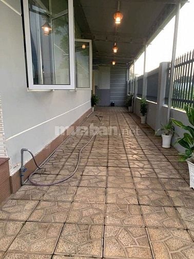 Khách sạn mặt tiền khu Sông Thao, thu nhập 30tr/1th, 3,5 tỷ