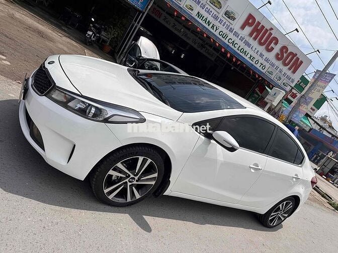 Kia Cerato 2018 1.6 SMT - 82000 km