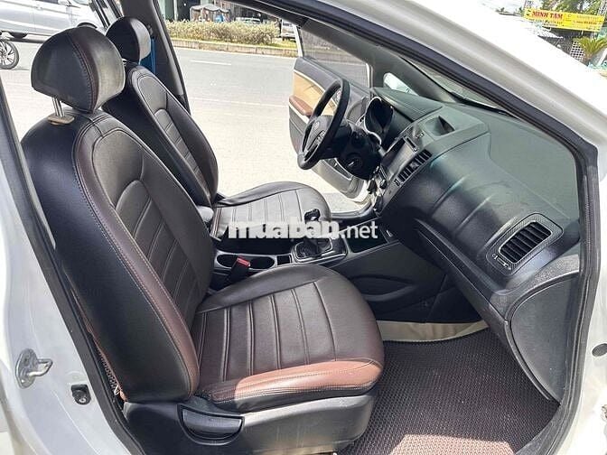 Kia Cerato 2018 1.6 SMT - 82000 km