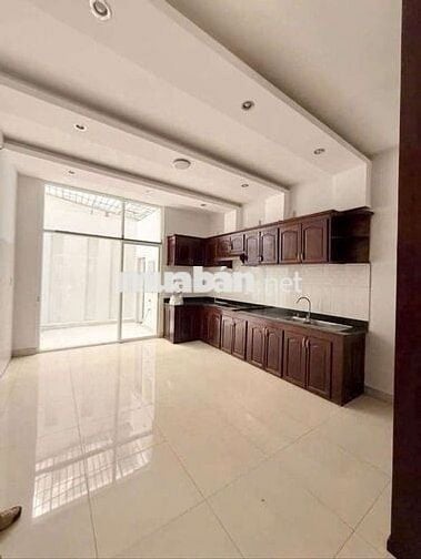 Nhà 1 Trệt 3 Lầu 4PN 4x18m Mặt Tiền Đường Số Phường Tân Phong