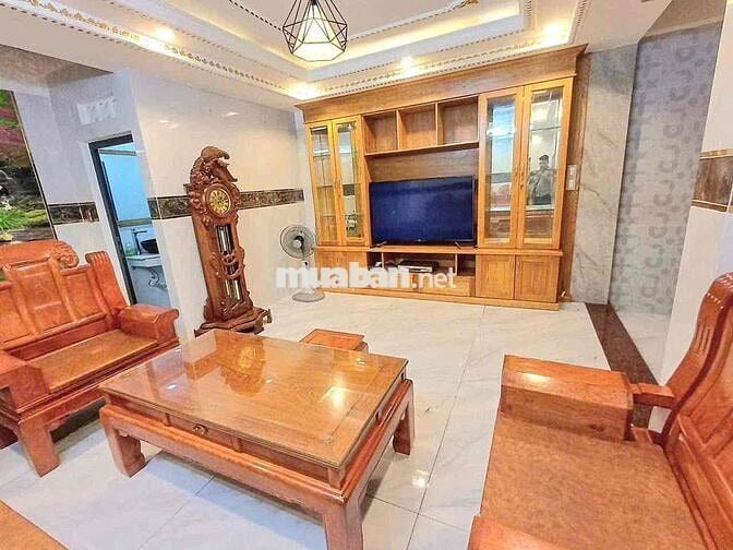 CHO THUÊ NHÀ CÓ THANG MÁY HXH THÔNG 6PN NGUYỄN VĂN LƯỢNG P16 GV