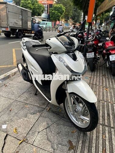 Honda SH 125 2022 mới 90% Biển số 63 chính chủ