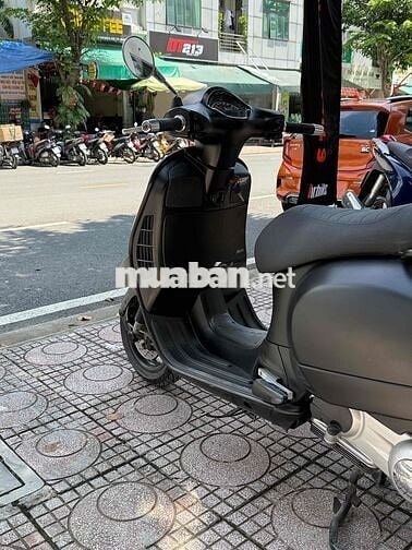 Bán Vespa GTS 300 đăng ký 2018 – PKL giá tốt