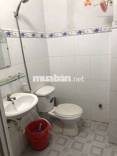 Phòng trọ 22m2 đường Cách Mạng Tháng Tám, Quận 10