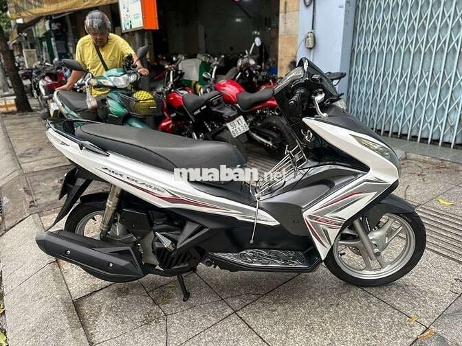 Honda air blade FI 2014 mới 90% Bstp chính chủ