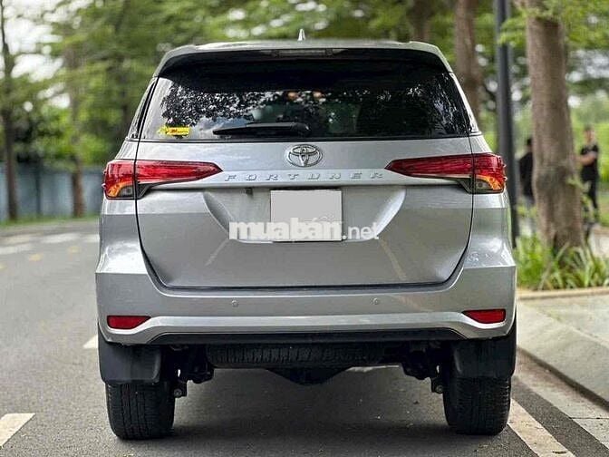 Toyota Fortuner 2018 2.4G 4x2 - 49000 km