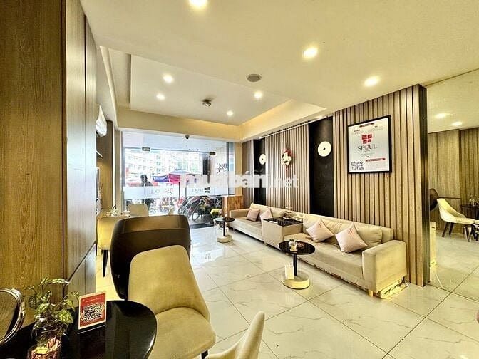 Mặt tiền Bùi Hữu Nghĩa siêu Vip - 7 tầng - doanh thu 1.5 tỷ/năm