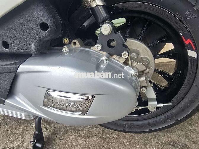 Vespa Sprint 150