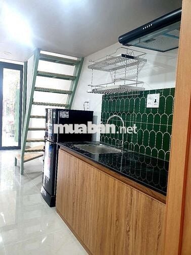 Mặt bằng kinh doanh kèm Phòng ở đầy đủ nội thất