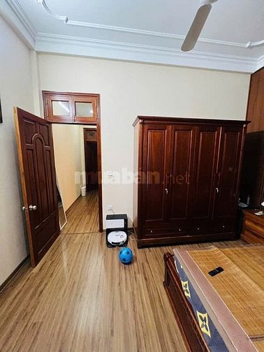 Bán nhà Đồng Đa, gần phố, 2 mặt thoáng,S: 48m2 x 5tầng, Giá 12,9 tỷ