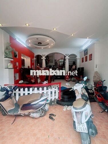 Giảm 2.2 Tỷ. Nhà đẹp Bùi Đình Túy 4 tầng 100m2 vuông A4. Giá 18.8 Tỷ