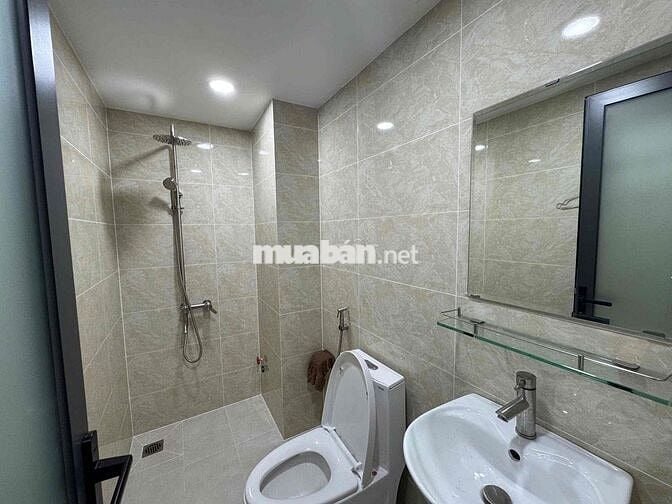 PHÒNG XINH – BAN CÔNG THOÁNG – GIÁ “IU THƯƠNG” TẠI NGÃ TƯ THỦ ĐỨC