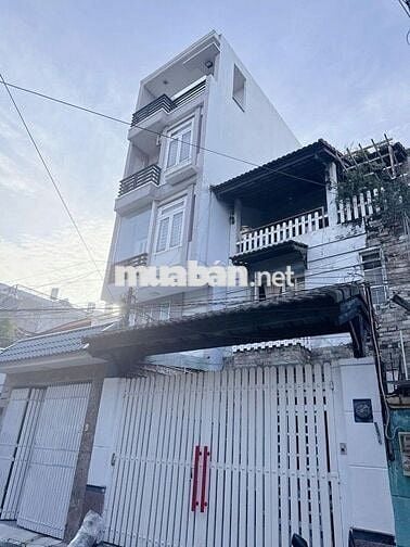 Giảm 2.2 Tỷ. Nhà đẹp Bùi Đình Túy 4 tầng 100m2 vuông A4. Giá 18.8 Tỷ