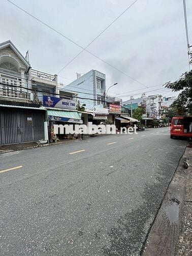 Cho thuê mặt tiền lâu dài, ưu tiên làm văn phòng