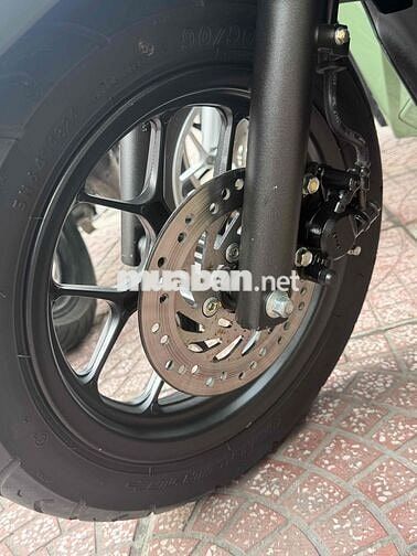 Lead đèn led up áo 4val 9chủ ký