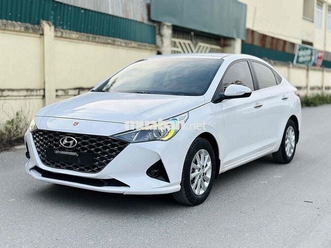 Hyundai Accent 2021 1.4 AT - 74000 km