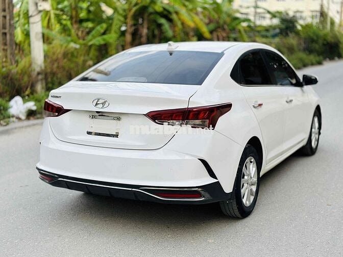 Hyundai Accent 2021 1.4 AT - 74000 km