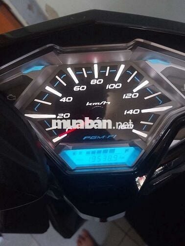 Xe nhà cần bán click thái