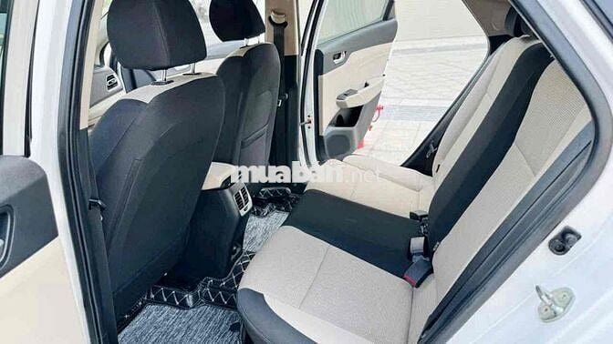 Hyundai Accent 2021 1.4 AT - 74000 km