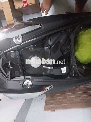 Xe nhà cần bán click thái