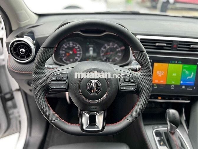MG MGZS 2024 Standard 1.5 AT 2WD - 13000 km
