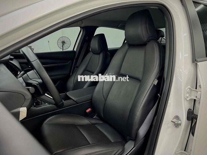 🚘 Mazda 3 Luxury 2023 - Xe Đẹp - Siêu Lướt