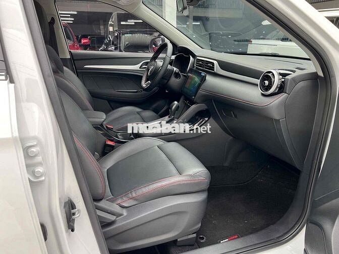 MG MGZS 2024 Standard 1.5 AT 2WD - 13000 km
