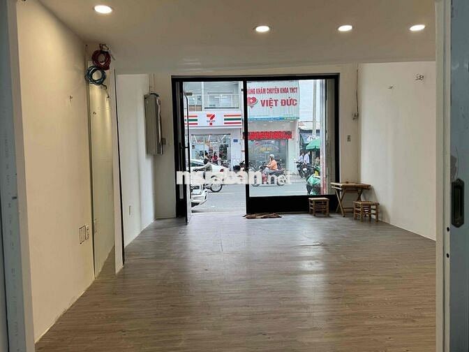 Chính Chủ Cho Thuê Mặt Bằng KD 51m2 Mặt Tiền Bùi Thị Xuân Q1 TPHCM