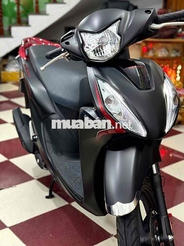 Vision 2025 đi 1000 cây. biển 43 chính chủ