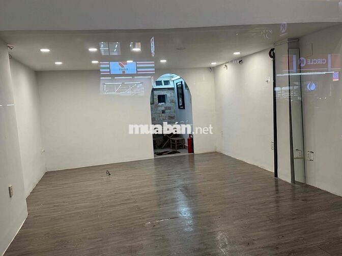 Chính Chủ Cho Thuê Mặt Bằng KD 51m2 Mặt Tiền Bùi Thị Xuân Q1 TPHCM