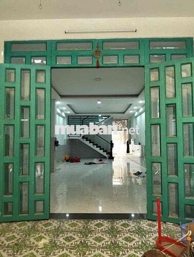 cho thuê nhà 1/ ngắn chợ nữ dân công hẻm xe tải sân đậu xe hơi đẹp