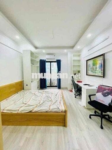 Lô Góc Cầu Giấy 40m2 - 5 Tầng - Gần Phố - Tiện Ích - Giá 9 Tỷ Lô Góc Cầu Giấy 40m2 - 5 Tầng - Gần Phố - Tiện Ích - Giá 9 Tỷ